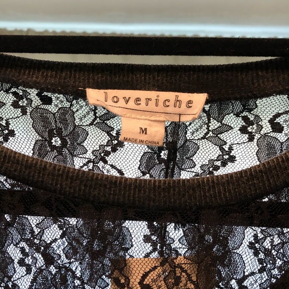 Long lace sleeved top - Picture 2 of 3